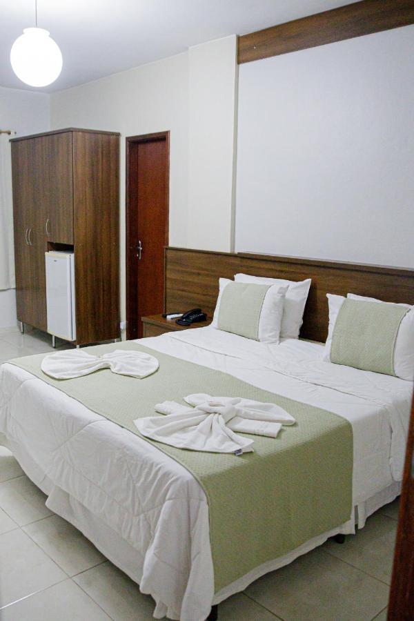 Hotel Albinos Итаперуна Екстериор снимка