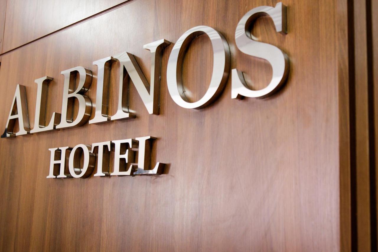 Hotel Albinos Итаперуна Екстериор снимка